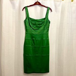 Size 6 gorgeous green satin look dress